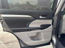 Thumbnail image of 2017 Toyota Highlander at Roberts Auto Sales