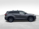 Thumbnail image of 2017 Toyota Highlander at Roberts Auto Sales