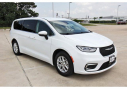 Thumbnail image of 2023 Chrysler Pacifica at RobbinsChevroletUsed of Humble, TX
