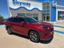 Thumbnail image of 2022 Toyota Highlander at Skyway Honda