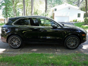 Thumbnail image of 2020 Porsche Cayenne at Auto Expo Store