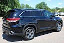 Thumbnail image of 2017 Toyota Highlander Hybrid at Lexdan Automotive Inc.