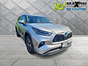 Thumbnail image of 2021 Toyota Highlander Hybrid at Maxon Hyundai Inc.