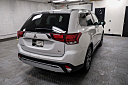 Thumbnail image of 2020 Mitsubishi Outlander at Trinity Motor Car Company