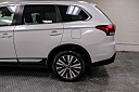 Thumbnail image of 2020 Mitsubishi Outlander at Trinity Motor Car Company