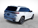 Thumbnail image of 2022 Jeep Grand Cherokee at Volkswagen of West Islip
