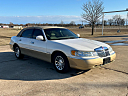 Thumbnail image of 2001 Lincoln Town Car at CNG Autos