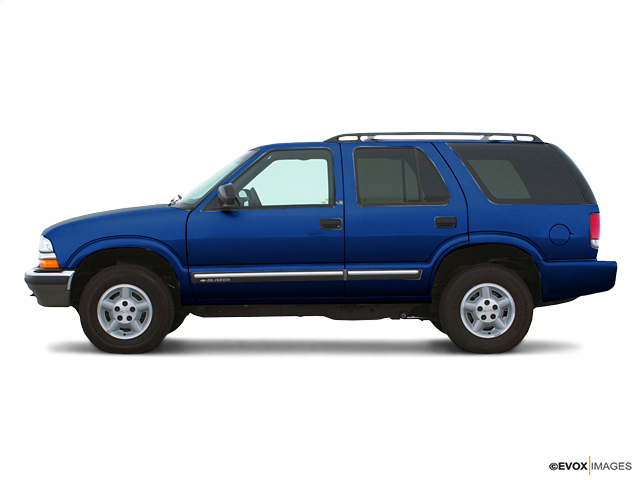 Image of 2001 Chevrolet Blazer TrailBlazer 2WD 4dr SUV