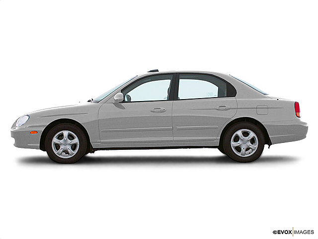 Image of 2001 Hyundai SONATA 4dr Sedan