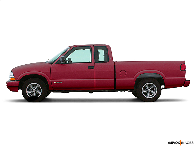 Image of 2002 Chevrolet S-10 4dr Crew Cab LS 4WD SB