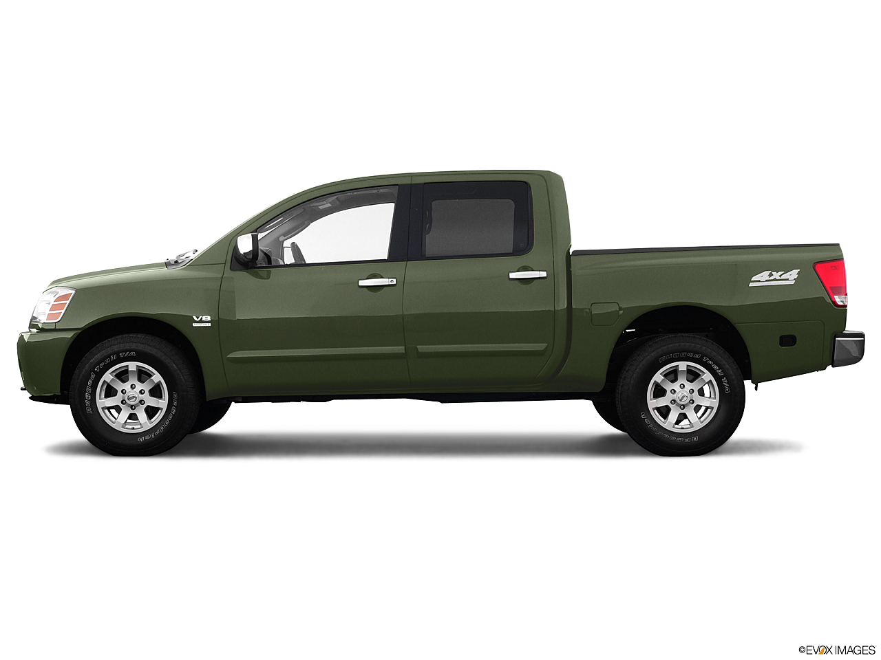Image of 2004 Nissan Titan 4dr Crew Cab SE RWD SB