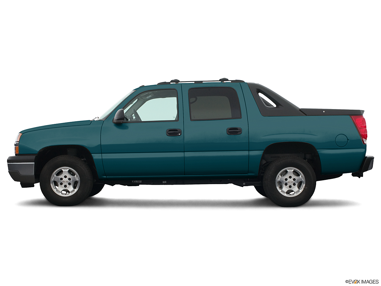 Image of 2005 Chevrolet Avalanche 4dr 1500 LT Crew Cab SB RWD
