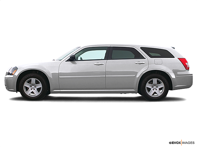 Image of 2005 Dodge Magnum AWD SXT 4dr Wagon