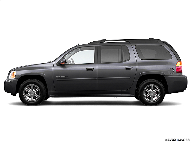 Image of 2005 GMC Envoy XL Denali 4WD 4dr SUV