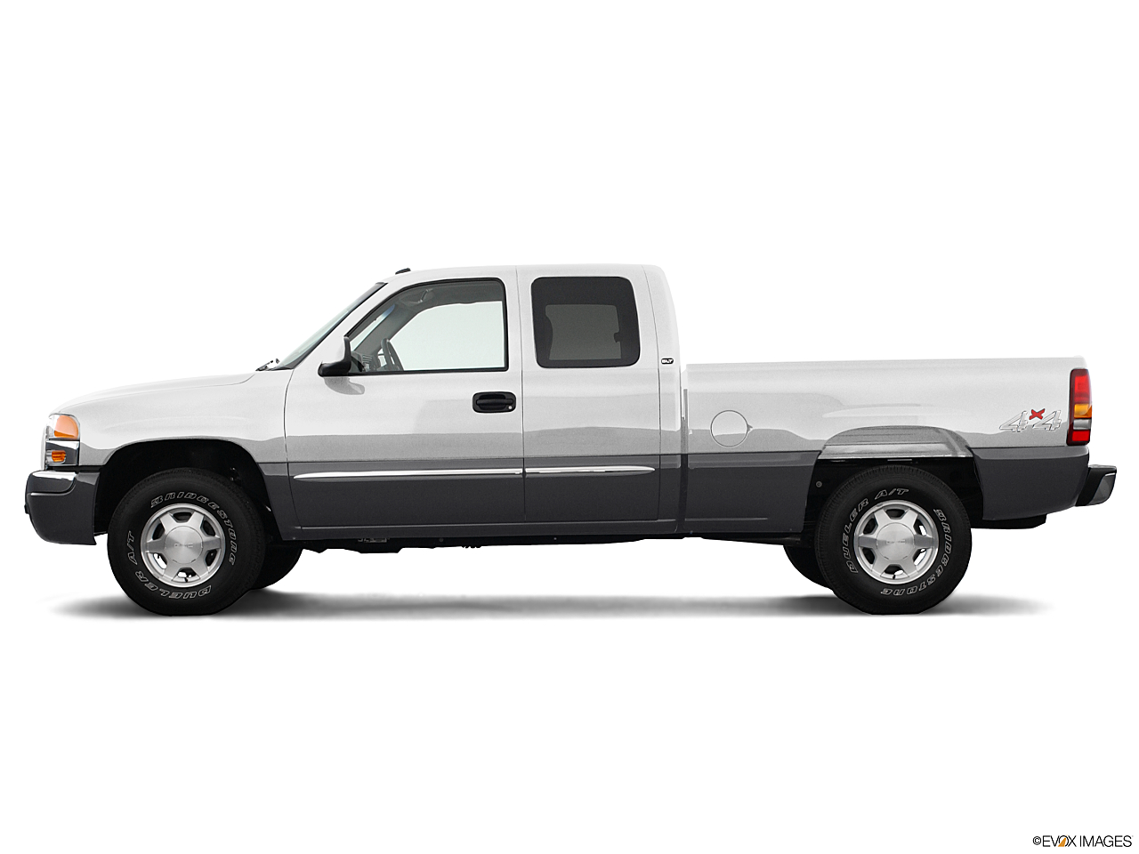 Image of 2005 GMC Sierra 1500 4dr Crew Cab SLT 4WD SB