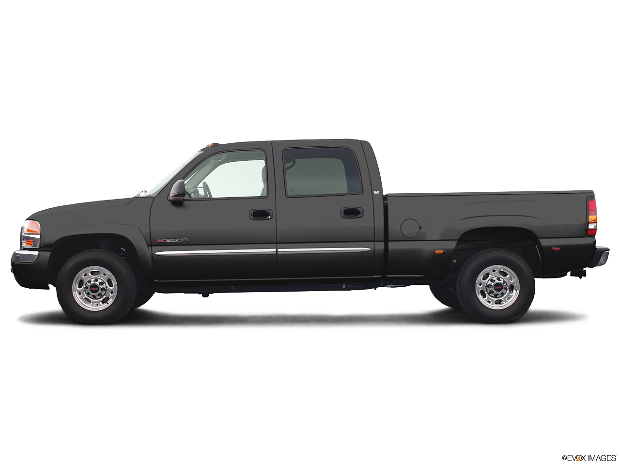 Image of 2005 GMC Sierra 2500HD 2dr Standard Cab RWD LB