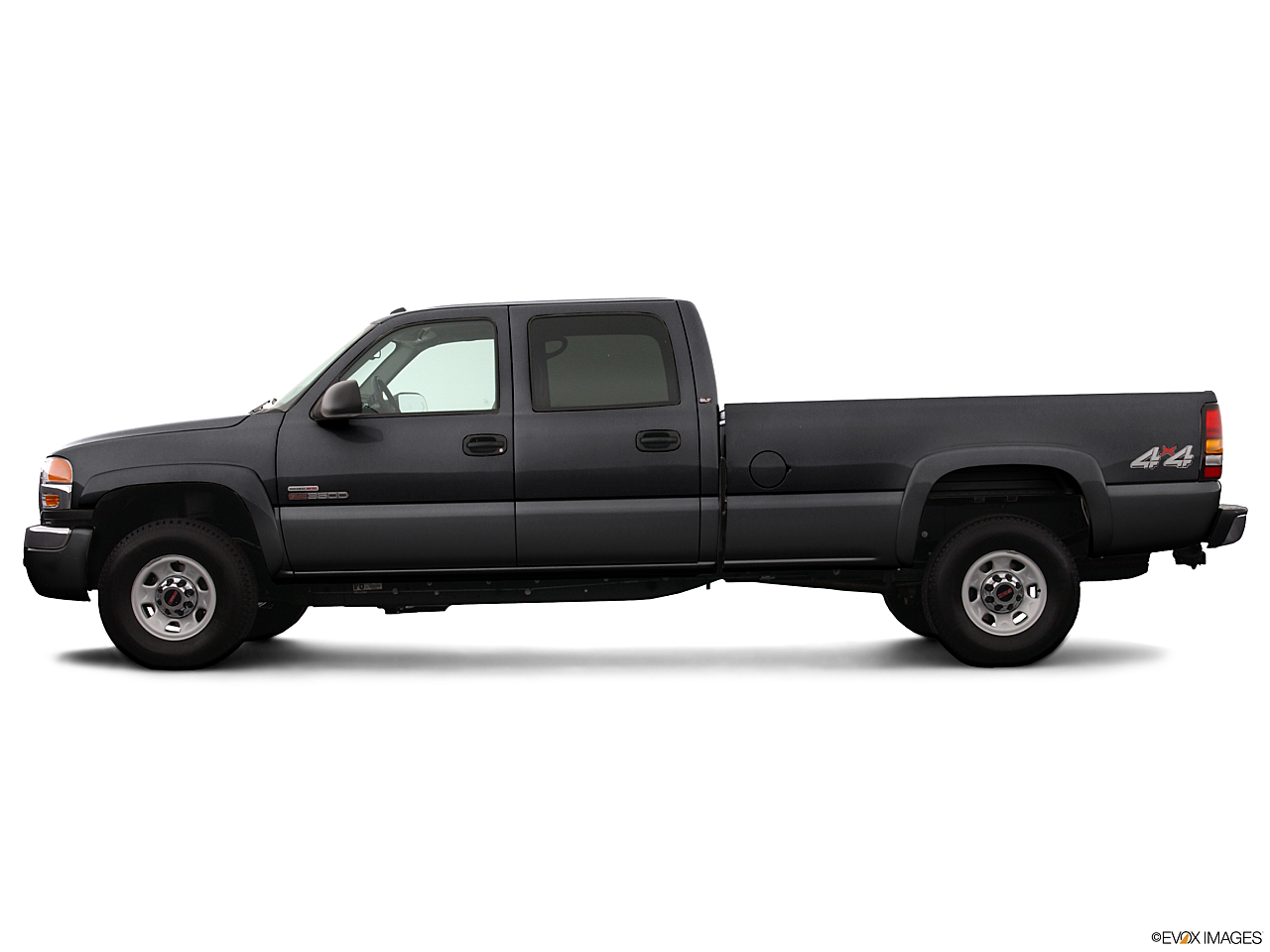 Image of 2005 GMC Sierra 3500 4dr Crew Cab SLE RWD LB DRW