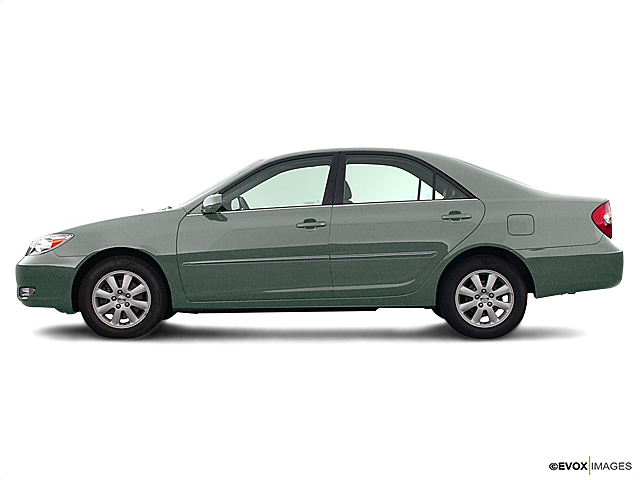 Image of 2005 Toyota Camry XLE V6 4dr Sedan