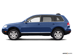 Thumbnail image of 2005 Volkswagen Touareg at Rock Hill Public Auction