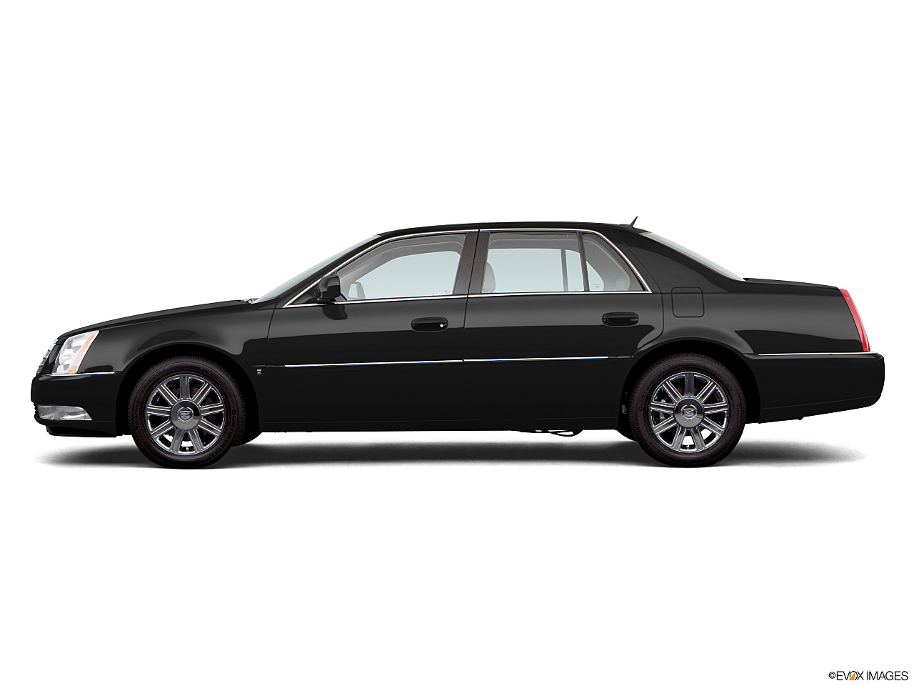 Image of 2006 Cadillac DTS Performance 4dr Sedan