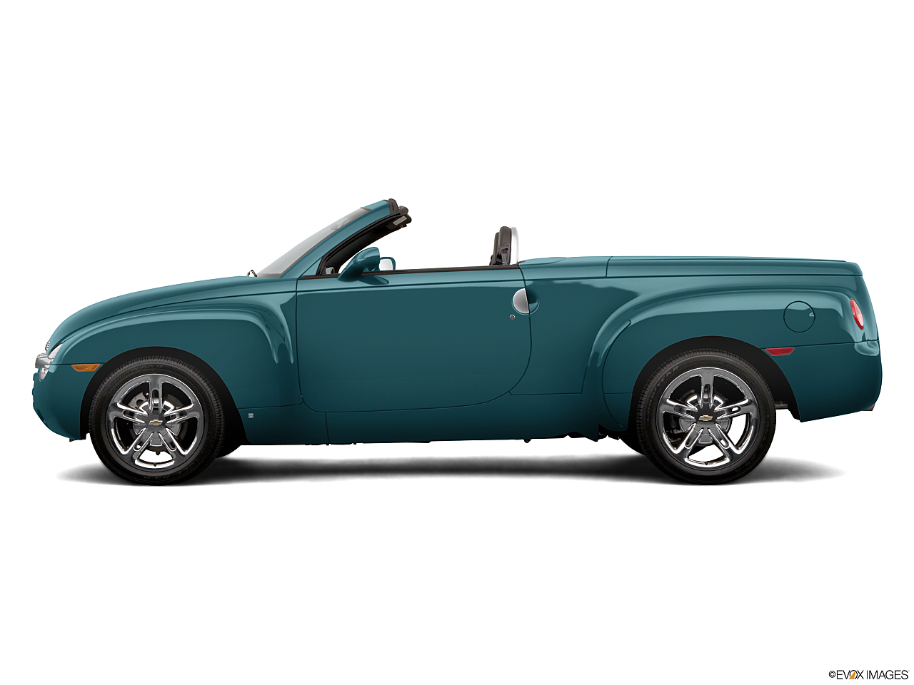 Image of 2006 Chevrolet SSR 2dr Regular Cab Convertible SB