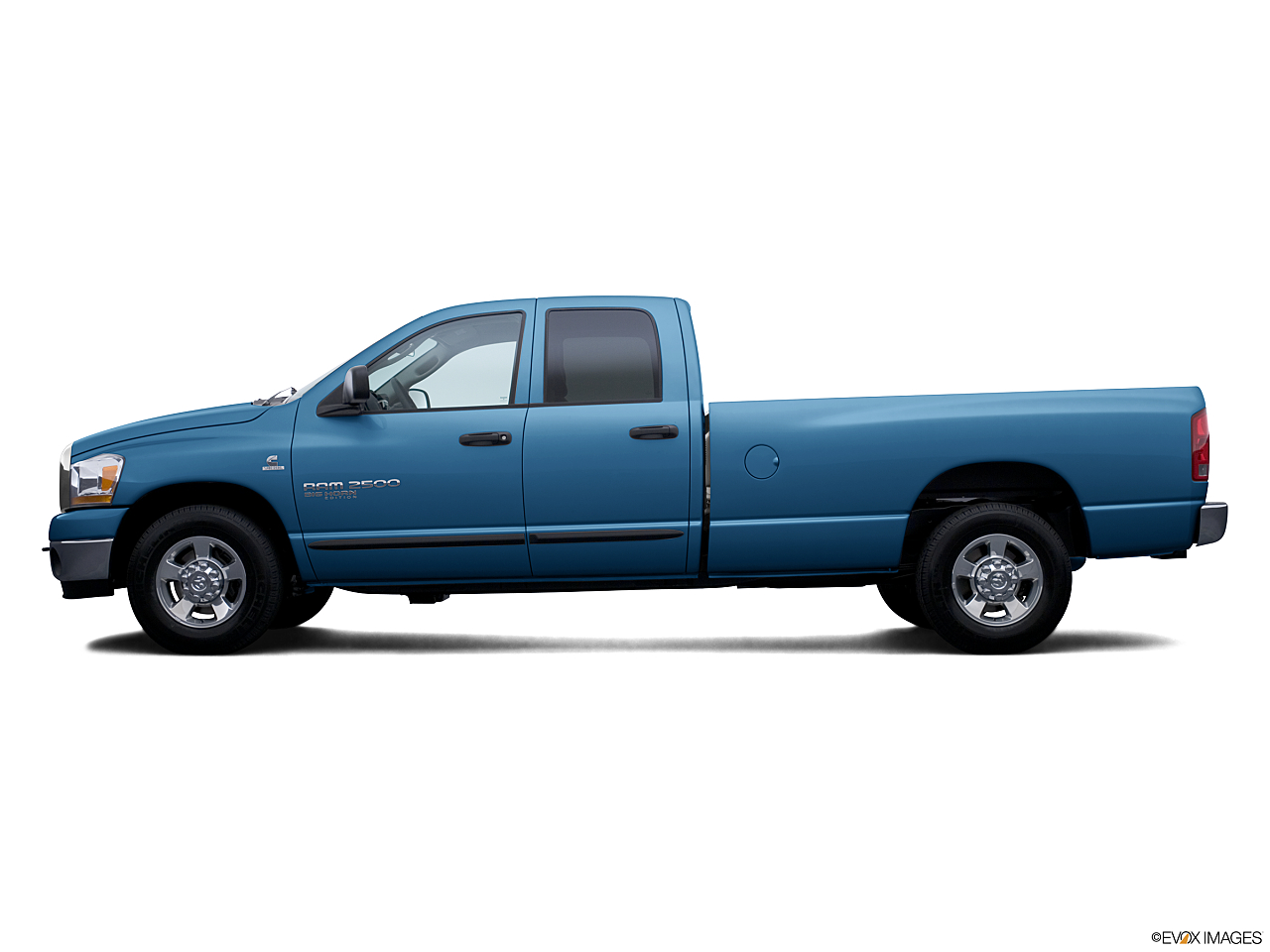Image of 2006 Dodge Ram 2500 4x2 SLT 4dr Mega Cab 6.3 ft. SB Pickup