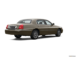 Thumbnail image of 2007 Lincoln Town Car at Parker Auto Sales of King, Inc