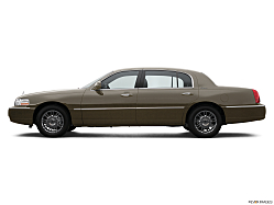 Thumbnail image of 2007 Lincoln Town Car at Parker Auto Sales of King, Inc