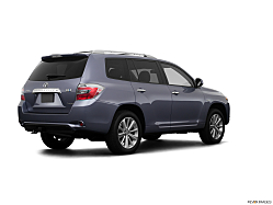 Thumbnail image of 2008 Toyota Highlander Hybrid at Broadway Motors