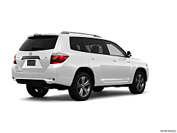 Thumbnail image of 2008 Toyota Highlander at Broadway Motors