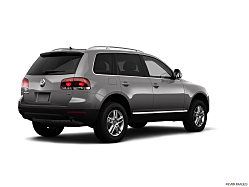 Thumbnail image of 2008 Volkswagen Touareg 2 at Broadway Motors