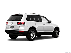 Thumbnail image of 2009 Volkswagen Touareg 2 at Broadway Motors