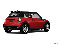 Thumbnail image of 2010 MINI Cooper at Plymouth Auto Sales