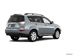 Thumbnail image of 2010 Mitsubishi Outlander at DRIVE MAX OF OKC