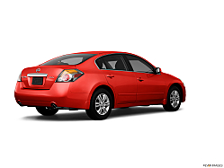 Thumbnail image of 2010 Nissan Altima at Maxon Hyundai Inc.