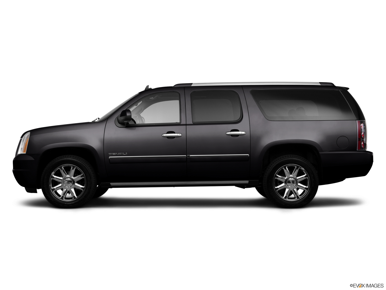 Image of 2011 GMC Yukon XL Denali