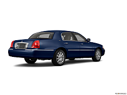 Thumbnail image of 2011 Lincoln Town Car at Murphy Motor Co