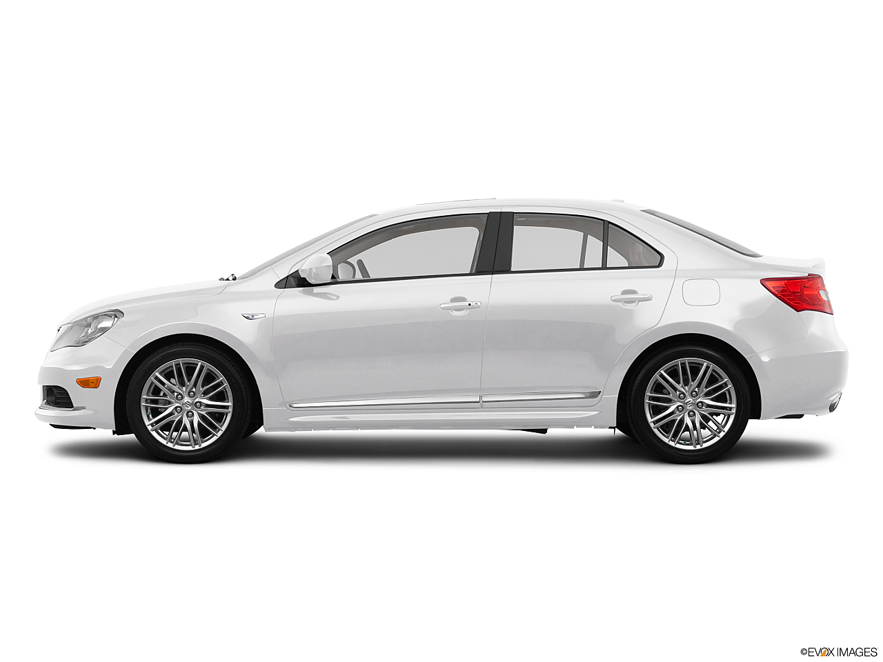 Image of 2012 Suzuki Kizashi Sport SLS