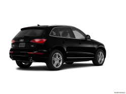 Thumbnail image of 2013 Audi Q5 at Maxon Hyundai Inc.