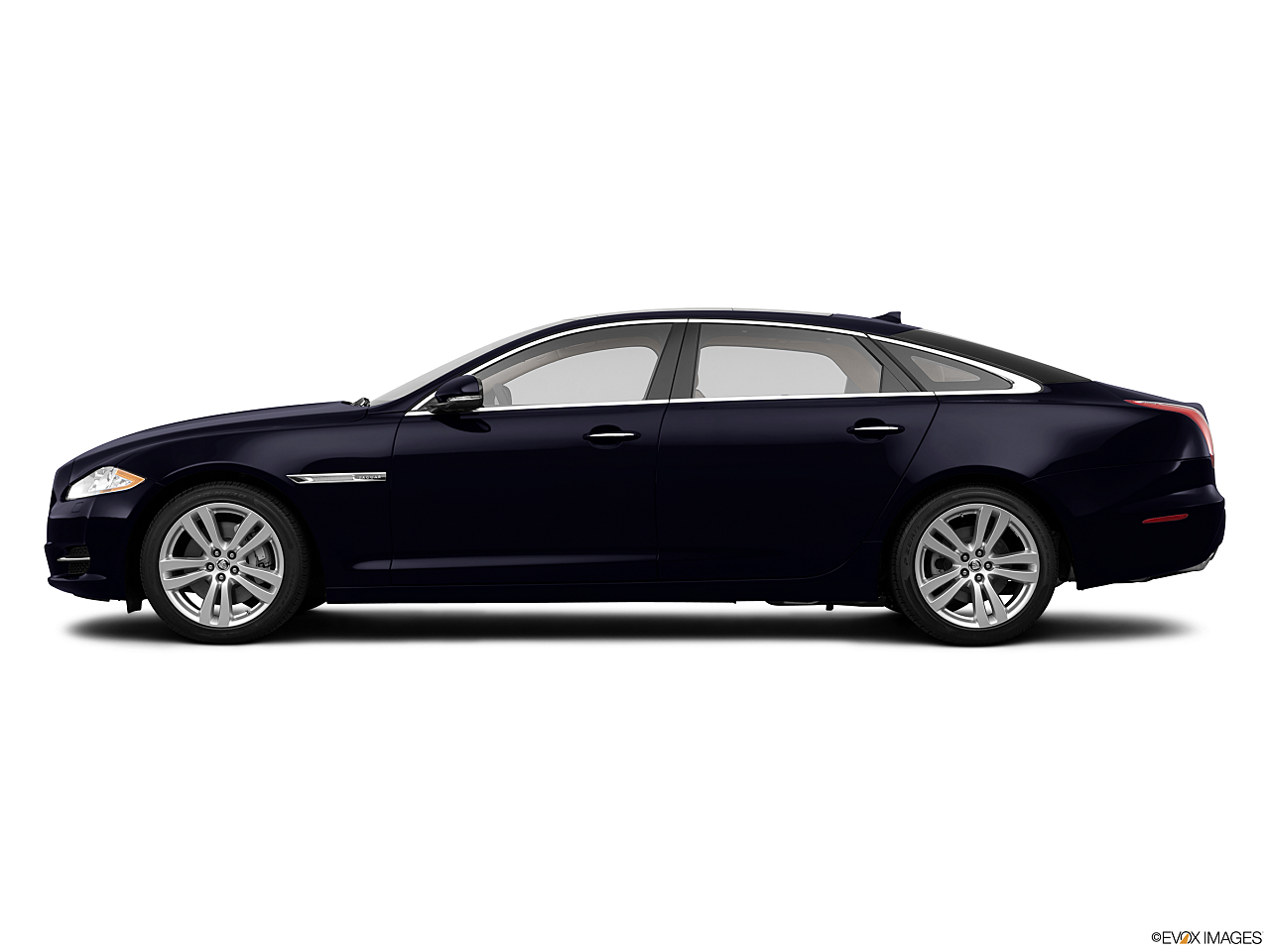 Image of 2013 Jaguar XJL Supercharged