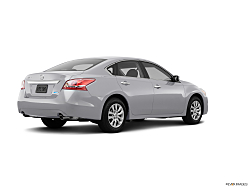 Thumbnail image of 2013 Nissan Altima at Headquarters Nissan