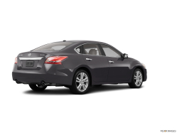 Thumbnail image of 2013 Nissan Altima at Broadway Motors