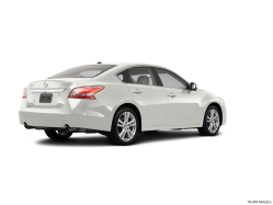 Thumbnail image of 2013 Nissan Altima at Headquarters Nissan