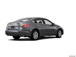 Thumbnail image of 2014 Nissan Altima at Broadway Motors