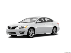 Thumbnail image of 2014 Nissan Altima at Broadway Motors