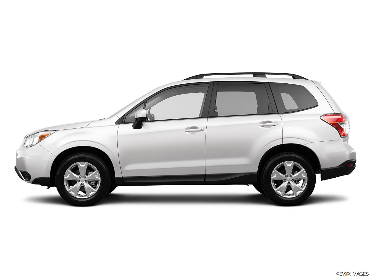 Image of 2014 Subaru Forester 2.5i Touring
