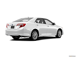 Thumbnail image of 2014 Toyota Camry Hybrid at Broadway Motors