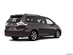 Thumbnail image of 2014 Toyota Sienna at Broadway Motors