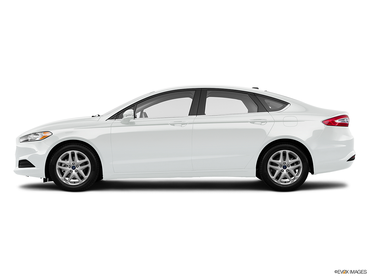 Image of 2015 Ford Fusion SE