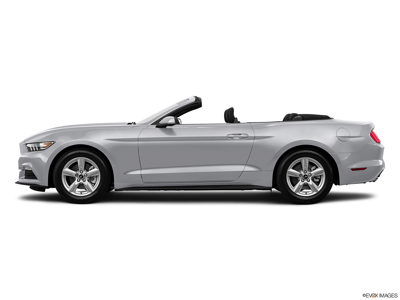 Image of 2015 Ford Mustang V6